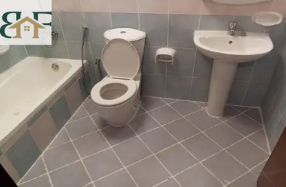 شقة - 3 غرف نوم - 3 حمامات للايجار في المنصورة - الدوحة