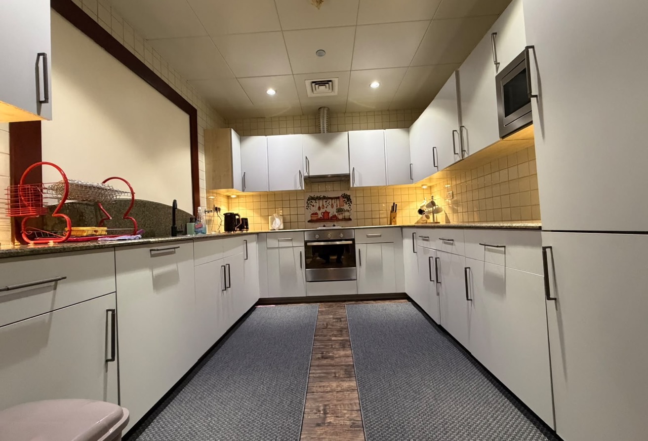 LUXURY 2 BHK | PORTO ARABIA | BILLS INCLUDED