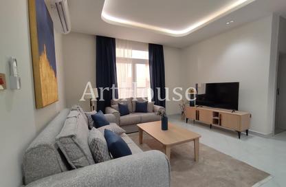Apartment - 2 Bedrooms - 3 Bathrooms for rent in Fereej Kulaib - Doha
