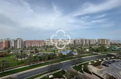 Apartment - Studio - 1 Bathroom for rent in Viva West - Viva Bahriyah - The Pearl Island - Doha