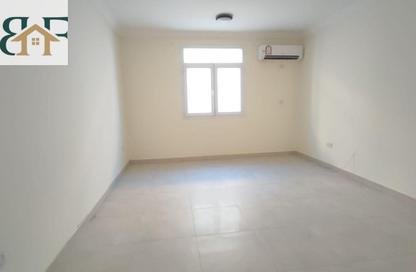 Apartment - 3 Bedrooms - 4 Bathrooms for rent in Al Sadd Road - Al Sadd - Doha