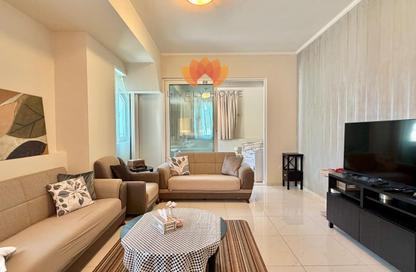 Apartment - 2 Bedrooms - 3 Bathrooms for rent in Viva West - Viva Bahriyah - The Pearl Island - Doha Apartment - 2 Bedrooms - 3 Bathrooms for rent in Viva West - Viva Bahriyah - The Pearl Island - Doha