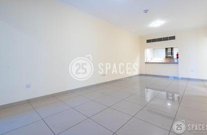 Apartment - 3 Bedrooms - 4 Bathrooms for rent in Viva East - Viva Bahriyah - The Pearl Island - Doha
