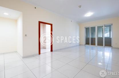 Apartment - 3 Bedrooms - 4 Bathrooms for rent in Viva East - Viva Bahriyah - The Pearl Island - Doha