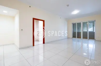 Apartment - 3 Bedrooms - 4 Bathrooms for rent in Viva East - Viva Bahriyah - The Pearl Island - Doha Apartment - 3 Bedrooms - 4 Bathrooms for rent in Viva East - Viva Bahriyah - The Pearl Island - Doha