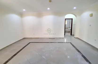 Apartment - 2 Bedrooms - 2 Bathrooms for rent in Al Jazeera Street - Fereej Bin Mahmoud North - Fereej Bin Mahmoud - Doha