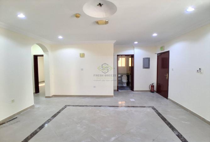 53520186 - Property Image 2