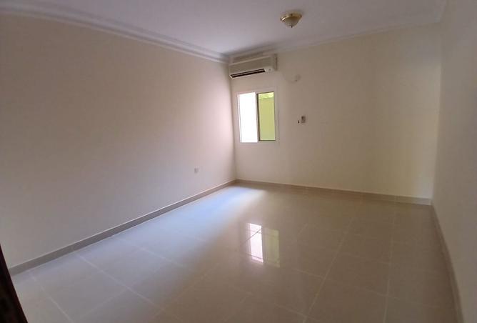 1003951 - Property Image 2