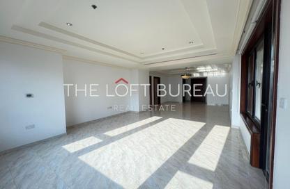 Apartment - 2 Bedrooms - 3 Bathrooms for rent in East Porto Drive - Porto Arabia - The Pearl Island - Doha