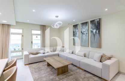 Apartment - 2 Bedrooms - 2 Bathrooms for rent in Giardino Gardens - Giardino Villas - The Pearl Island - Doha