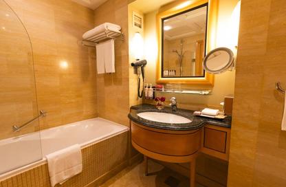 Hotel Apartments - 1 Bedroom - 1 Bathroom for rent in Corniche Road - Corniche Road - Doha
