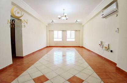 Apartment - 2 Bedrooms - 2 Bathrooms for rent in Umm Ghuwailina 4 - Umm Ghuwailina - Doha Apartment - 2 Bedrooms - 2 Bathrooms for rent in Umm Ghuwailina 4 - Umm Ghuwailina - Doha