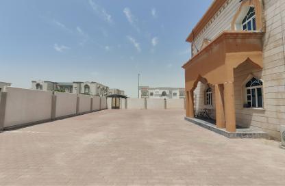 Apartment - Studio - 1 Bathroom for rent in Onaiza Street - Diplomatic Area - Doha Apartment - Studio - 1 Bathroom for rent in Onaiza Street - Diplomatic Area - Doha