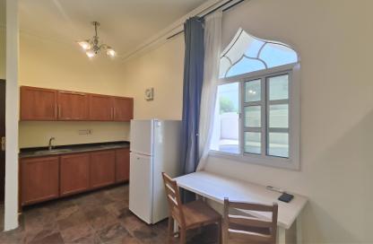 Apartment - Studio - 1 Bathroom for rent in Onaiza Street - Diplomatic Area - Doha