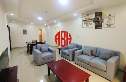 Apartment - 3 Bedrooms - 3 Bathrooms for rent in T Block - Al Manara Street - Al Sadd - Doha