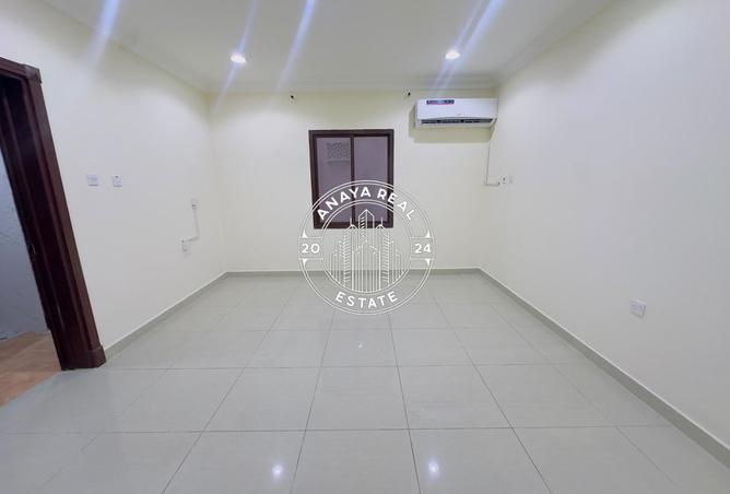 58042636 - Property Main Image