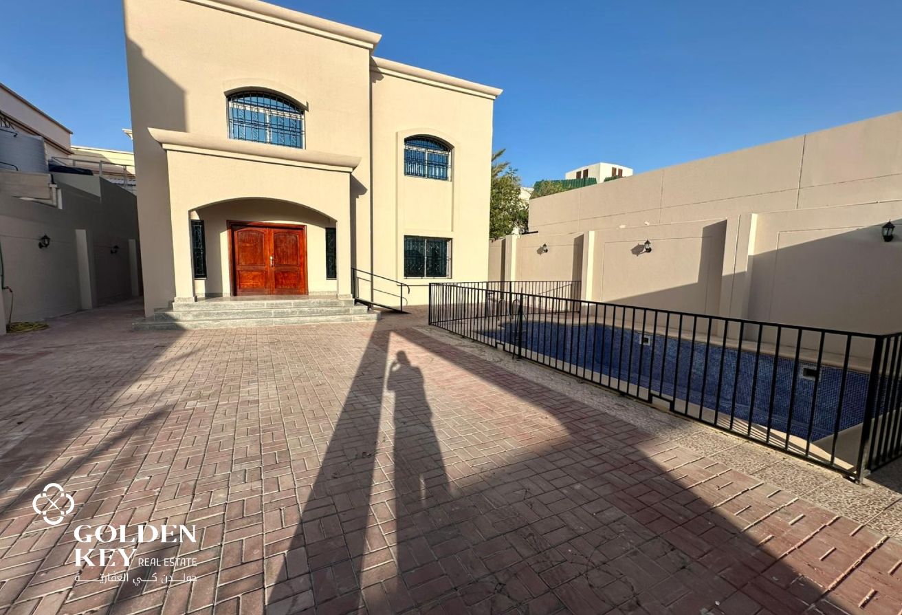 Standalone Villa 4BR+M | Private Pool |Old Airport
