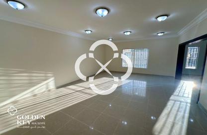 Villa - 4 Bedrooms - 5 Bathrooms for rent in Old Airport Road - Old Airport Road - Doha