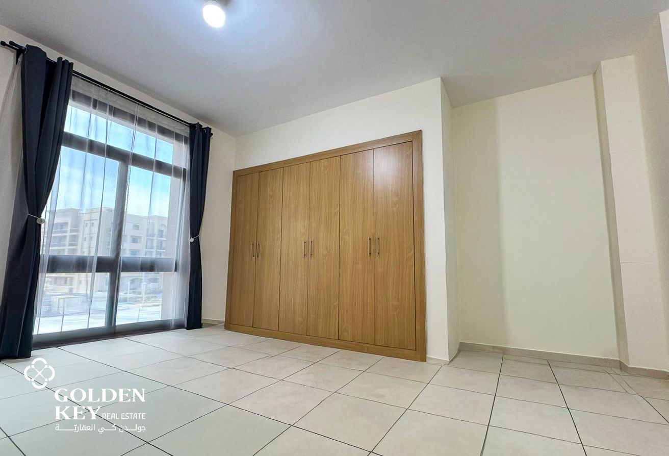 Bills Included | Semi-Furnished Studio | Foxhills