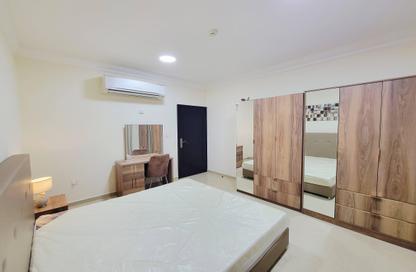 Apartment - 2 Bedrooms - 2 Bathrooms for rent in Old Airport Road - Old Airport Road - Doha