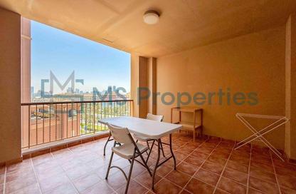 Apartment - 1 Bedroom - 2 Bathrooms for rent in West Porto Drive - Porto Arabia - The Pearl Island - Doha