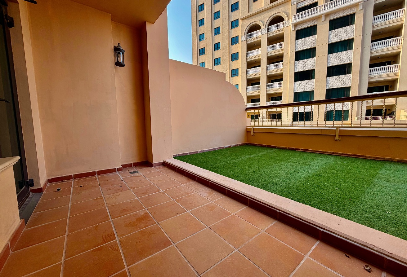 Spacious 1BHK Semi-Furnished | 110 SQM thumbnail 10