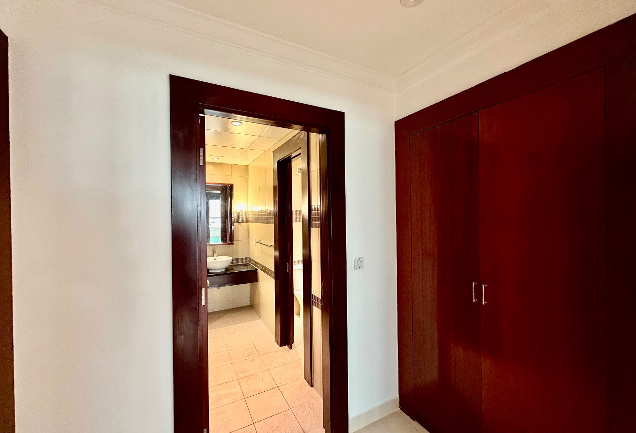 Spacious 1BHK Semi-Furnished | 110 SQM thumbnail 5