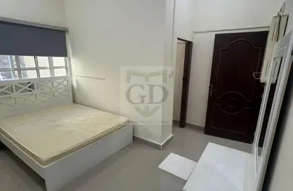 Apartment - Studio - 1 Bathroom for rent in Al Maamoura - Doha