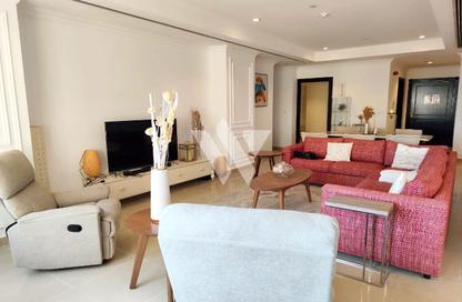 Apartment - 1 Bedroom - 2 Bathrooms for rent in East Porto Drive - Porto Arabia - The Pearl Island - Doha