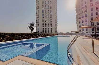 Penthouse - 3 Bedrooms - 3 Bathrooms for rent in Floresta Gardens - Floresta Gardens - The Pearl Island - Doha