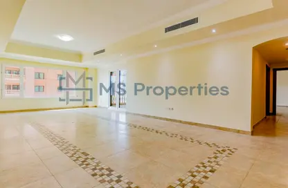 Apartment - 2 Bedrooms - 3 Bathrooms for rent in West Porto Drive - Porto Arabia - The Pearl Island - Doha Apartment - 2 Bedrooms - 3 Bathrooms for rent in West Porto Drive - Porto Arabia - The Pearl Island - Doha