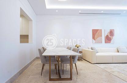 Apartment - 2 Bedrooms - 3 Bathrooms for rent in The Garden - Floresta Gardens - The Pearl Island - Doha