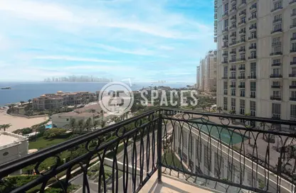 Apartment - 2 Bedrooms - 3 Bathrooms for rent in The Garden - Floresta Gardens - The Pearl Island - Doha