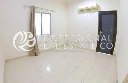 Apartment - Studio - 1 for rent in Souk Al gharaffa - Al Gharrafa - Doha Apartment - Studio - 1 for rent in Souk Al gharaffa - Al Gharrafa - Doha