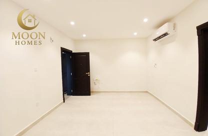 Apartment - 1 - 1 for rent in Umm Ghuwailina 4 - Umm Ghuwailina - Doha
