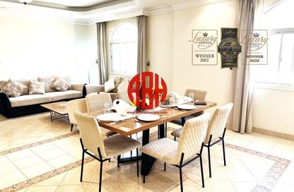Apartment - 2 Bedrooms - 3 Bathrooms for rent in Al Sadd Road - Al Sadd - Doha
