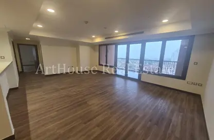 Apartment - 2 Bedrooms - 2 Bathrooms for rent in East Porto Drive - Porto Arabia - The Pearl Island - Doha