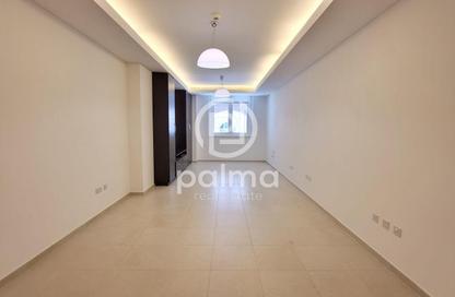Apartment - Studio - 1 Bathroom for rent in Viva West - Viva Bahriyah - The Pearl Island - Doha