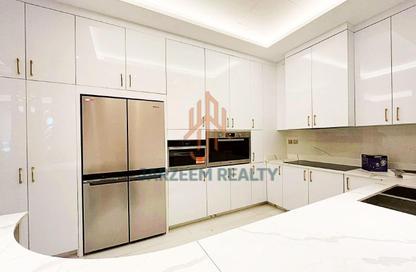 Apartment - 2 Bedrooms - 2 Bathrooms for rent in Floresta Gardens - Floresta Gardens - The Pearl Island - Doha