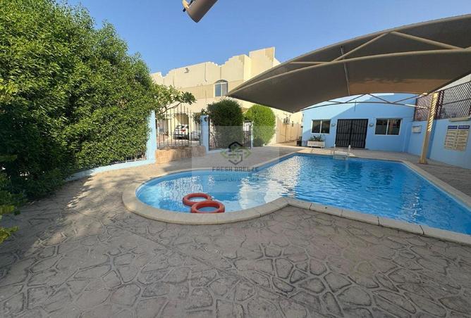 54245927 - Property Image 2