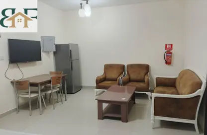 Apartment - 2 Bedrooms - 1 Bathroom for rent in Al Muntazah Street - Al Muntazah - Doha