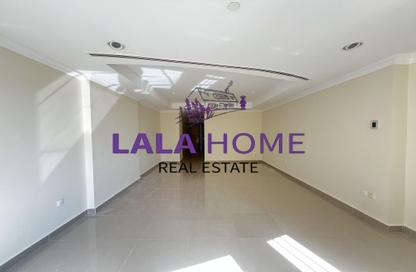 Apartment - 1 Bedroom - 2 Bathrooms for rent in East Porto Drive - Porto Arabia - The Pearl Island - Doha
