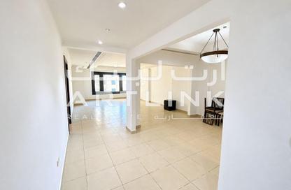 Apartment - 1 - 2 for rent in Tower 24 - Porto Arabia - The Pearl Island - Doha