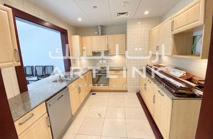 Apartment - 1 - 2 for rent in Tower 24 - Porto Arabia - The Pearl Island - Doha