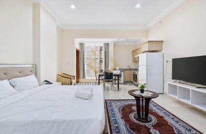Apartment - Studio - 1 Bathroom for rent in Al Sadd Road - Al Sadd - Doha