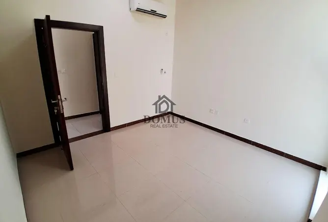63025057 - Property Image 3