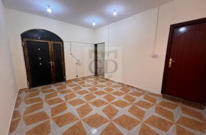 Apartment - Studio - 1 Bathroom for rent in Al Duhail - Al Duhail - Doha