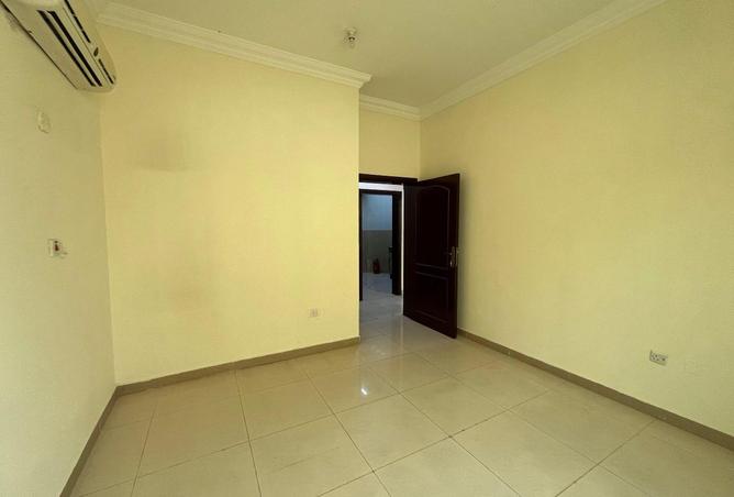 1030648 - Property Image 2