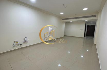 Apartment - 3 - 2 for rent in Saraya Corniche Hotel - Corniche Road - Doha