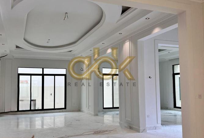 54246939 - صورة العقار 3